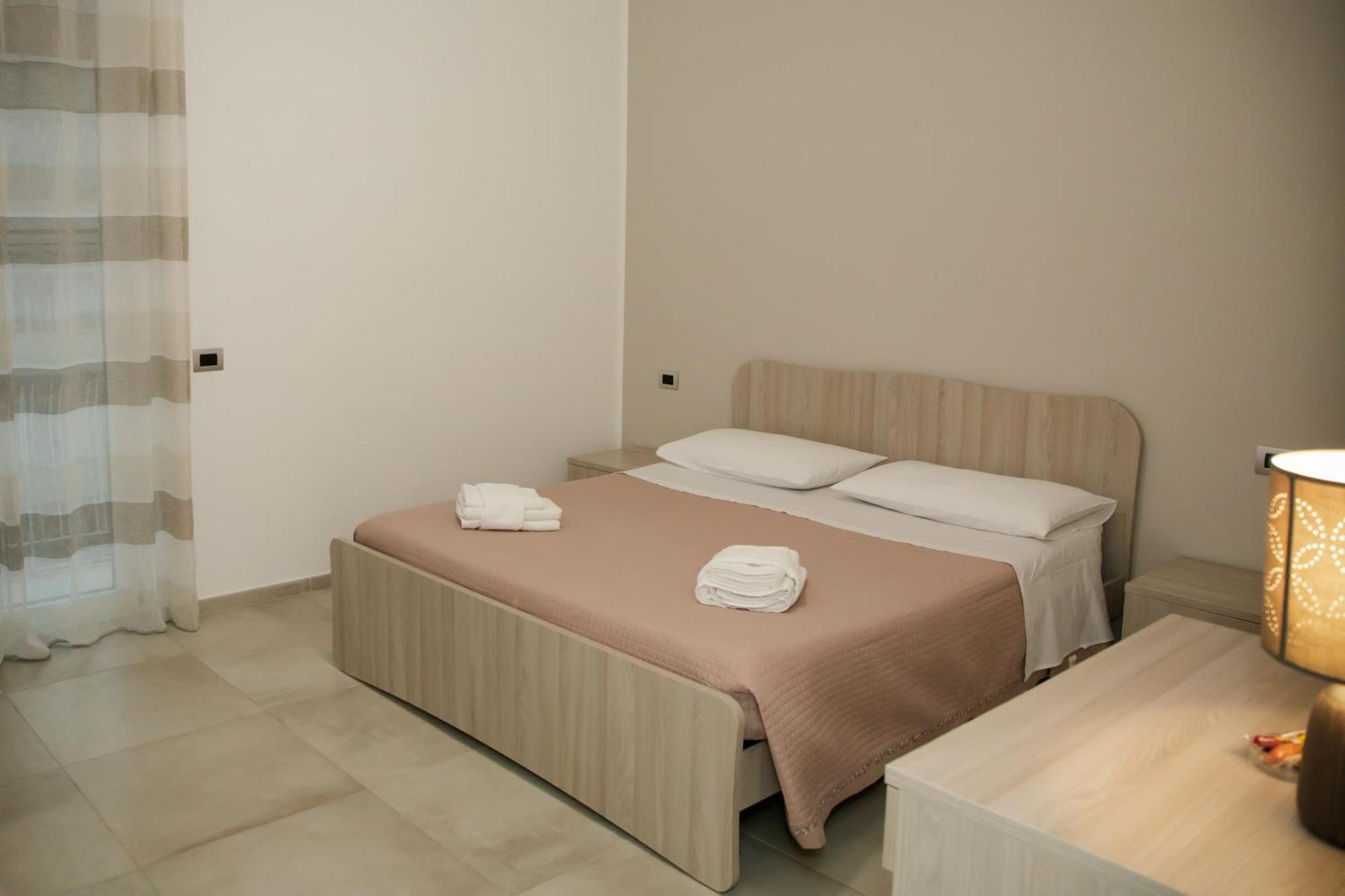 La Bella Salernitana Bed & Breakfast Salerno Exterior photo
