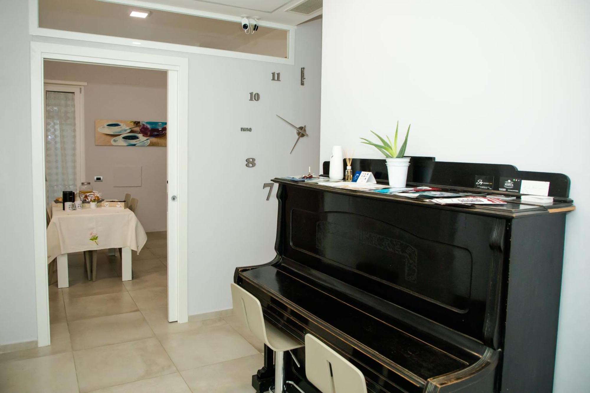 La Bella Salernitana Bed & Breakfast Salerno Exterior photo